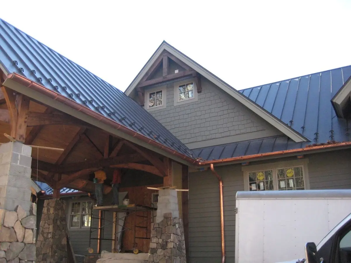 Craftsman Roofing team delivering quality roofing work in North Beach